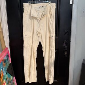 American Eagle Outfitters Women's Cream Cargo Pants Corduroy